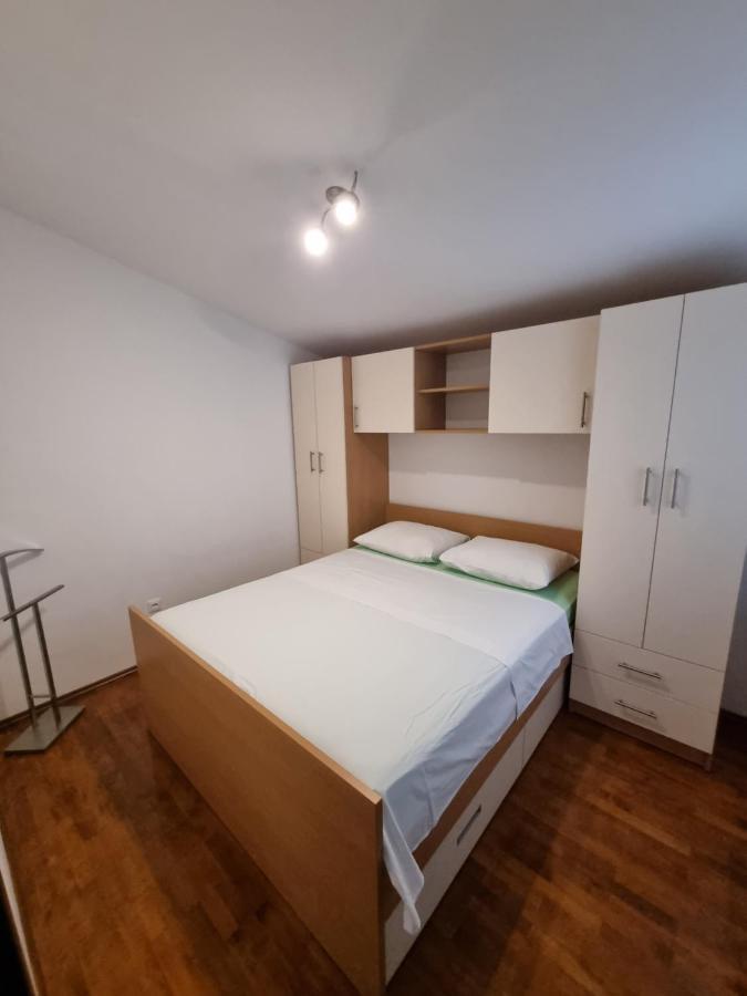 Apartments Jadran Primošten Extérieur photo
